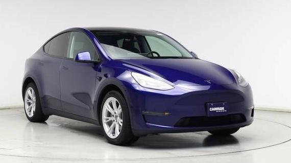 TESLA MODEL Y 2021 5YJYGDEEXMF262075 image